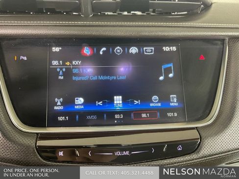 Used 2017 Cadillac XT5 FWD image 34