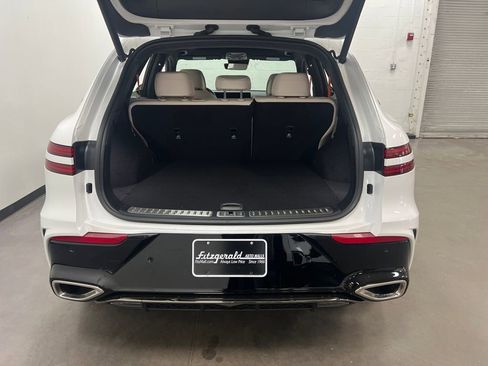 New 2026 Genesis GV70 3.5T Sport Prestige AWD/4WD image 23