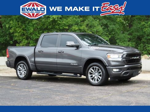 Used 2021 RAM 1500 Laramie AWD/4WD image 1
