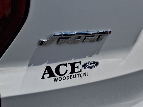 Used 2017 Ford Explorer Sport AWD/4WD image 30
