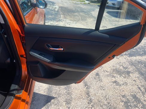 Used 2020 Nissan Sentra SR image 14