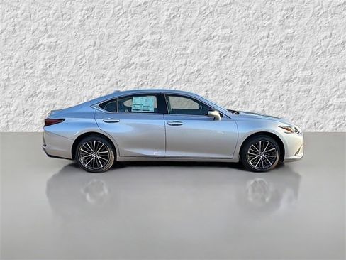 New 2025 Lexus ES 350 w/ Premium Package image 2