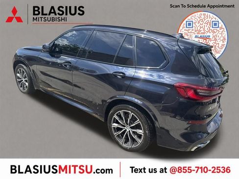 Used 2020 BMW X5 xDrive40i w/ M Sport Package AWD/4WD image 41