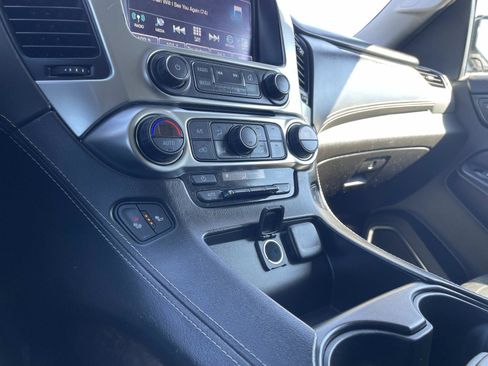 Used 2019 Chevrolet Tahoe LT image 30
