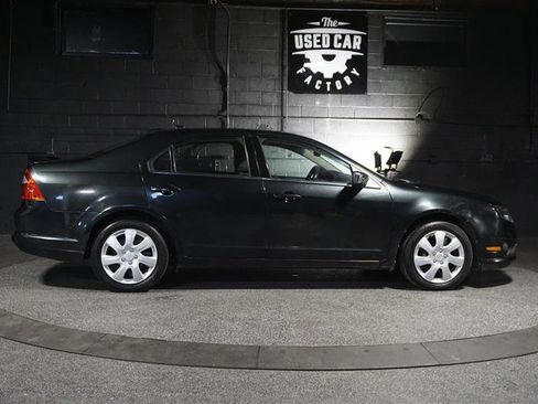 Used 2010 Ford Fusion SE image 6