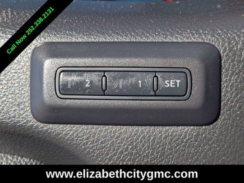 Used 2021 Nissan Titan PRO-4X w/ Pro-4x Convenience Package image 25