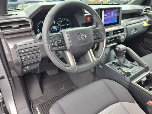 New 2026 Toyota Tacoma TRD Off-Road AWD/4WD image 14