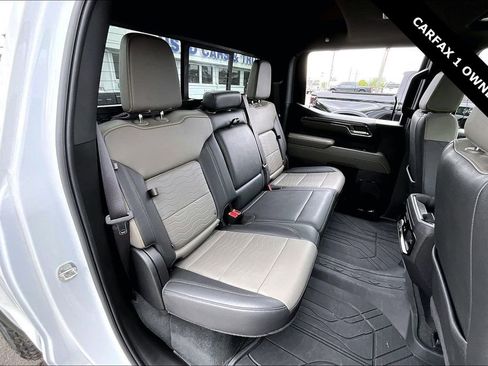 Used 2024 Chevrolet Silverado 1500 ZR2 w/ Technology Package image 26