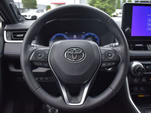 Certified 2023 Toyota RAV4 XSE AWD/4WD image 9