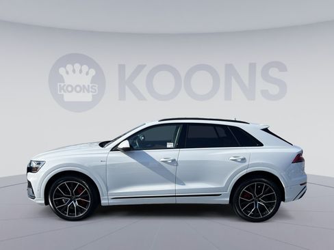 Used 2023 Audi Q8 Premium Plus w/ Premium Plus Package AWD/4WD image 2