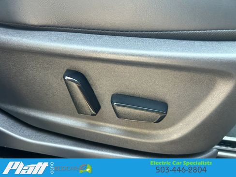 Used 2023 Nissan Ariya FWD image 44