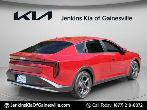 New 2026 Kia K4 FWD image 3