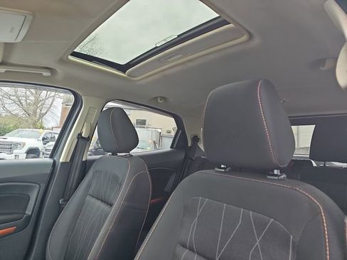 Used 2021 Ford EcoSport SE w/ SE Appearance Package image 13
