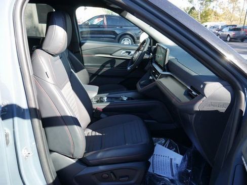 New 2026 Ford Explorer ST-Line w/ ST-Line Street Pack image 27