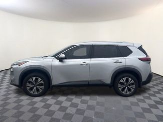 Used 2023 Nissan Rogue SV w/ SV Premium B Package AWD/4WD video 1