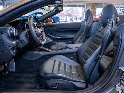 Used 2022 Ferrari Portofino M image 10