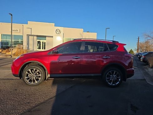 Used 2017 Toyota RAV4 Limited image 2