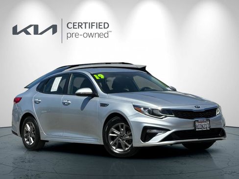 Certified 2019 Kia Optima LX FWD image 2