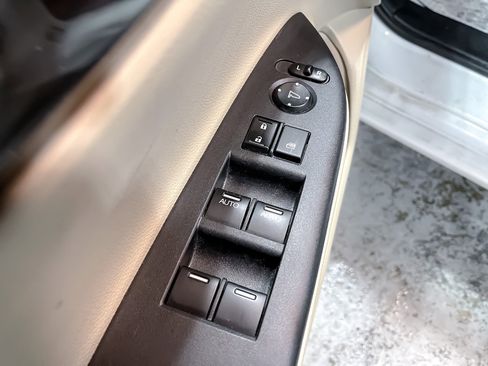 Used 2016 Honda Accord EX-L image 16