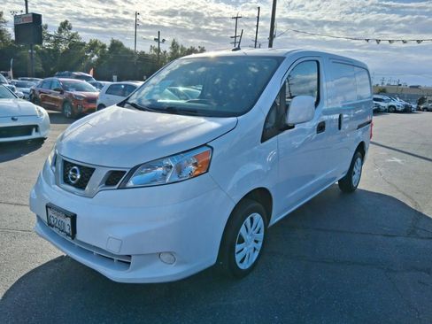 Used 2021 Nissan NV200 SV w/ Back Door Glass Package FWD image 3
