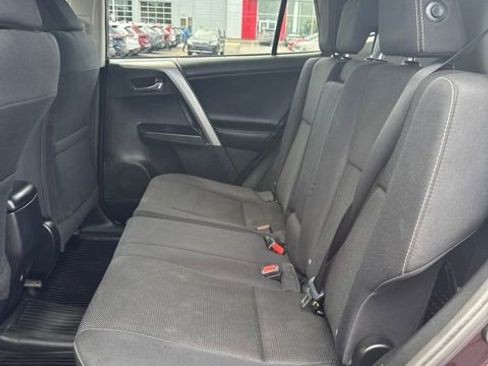 Used 2018 Toyota RAV4 XLE w/ Plus Extra Value Package AWD/4WD image 11