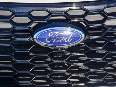 Used 2025 Ford Explorer ST w/ Sun And Sound Package image 11