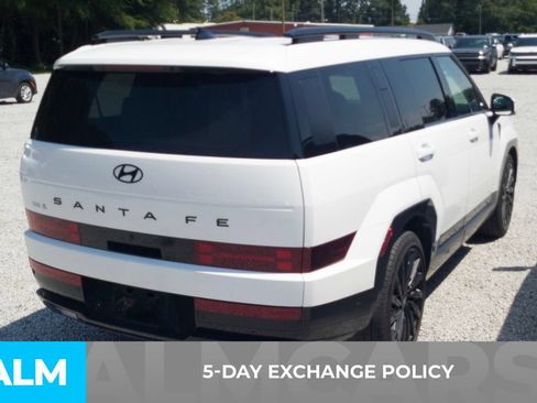 Used 2025 Hyundai Santa Fe Calligraphy FWD image 3