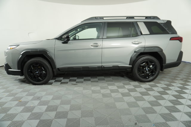 Used 2026 Subaru Outback Limited AWD/4WD image 4
