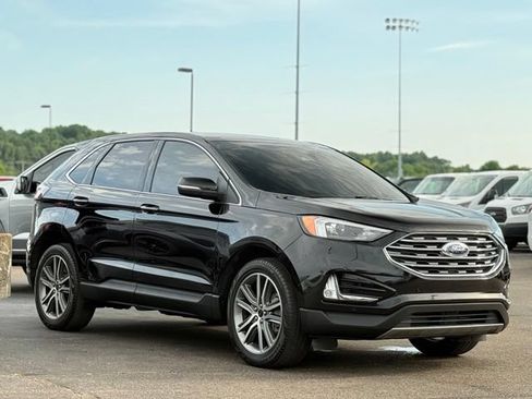 Used 2024 Ford Edge Titanium AWD/4WD image 32