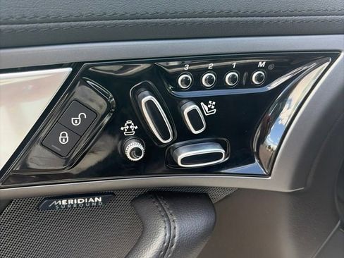 Used 2016 Jaguar F-TYPE S AWD/4WD image 11