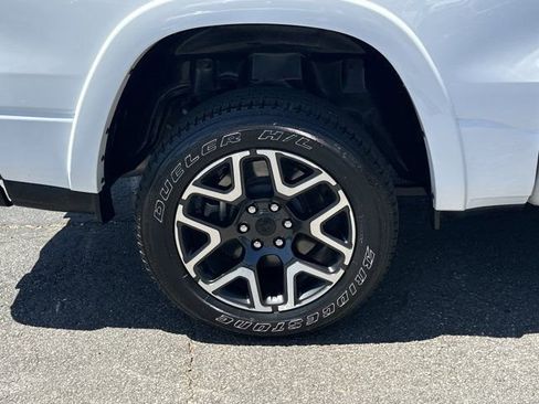 Used 2025 RAM 1500 Laramie w/ Sport Appearance Package image 19