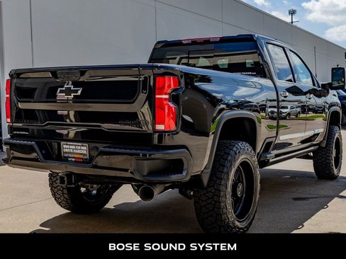 Used 2026 Chevrolet Silverado 2500 High Country w/ High Country Premium Package AWD/4WD image 10