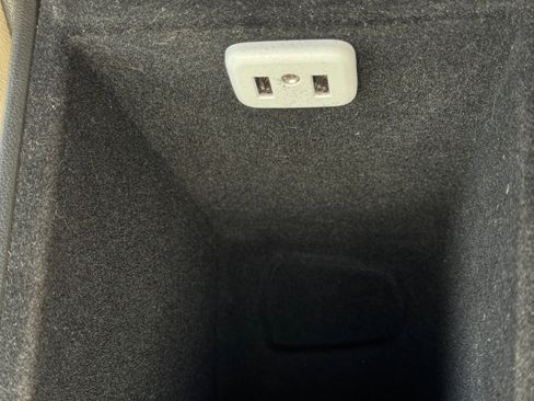 Used 2017 Cadillac XT5 FWD image 27