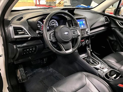Used 2019 Subaru Forester Touring image 17