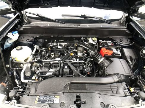 Certified 2023 Ford Maverick Lariat w/ Lariat Luxury Package AWD/4WD image 26