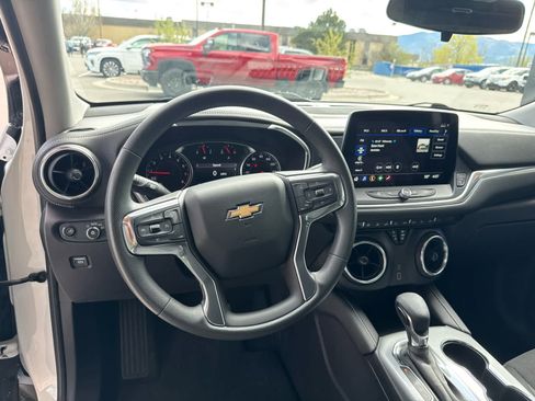 Used 2023 Chevrolet Blazer LT image 16