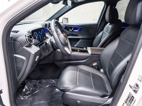 Certified 2026 Mercedes-Benz GLC 300 image 18