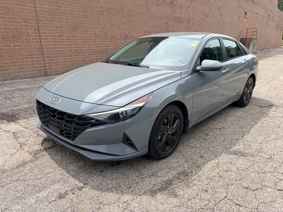 Used 2021 Hyundai Elantra SEL w/ Convenience Package