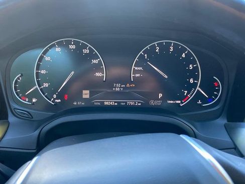 Used 2020 BMW 330i xDrive Sedan w/ Convenience Package AWD/4WD image 18