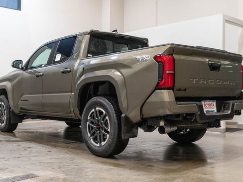 New 2026 Toyota Tacoma TRD Sport AWD/4WD image 7