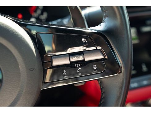 Used 2023 Nissan Z w/ Floor Mat Package (L93) RWD image 17
