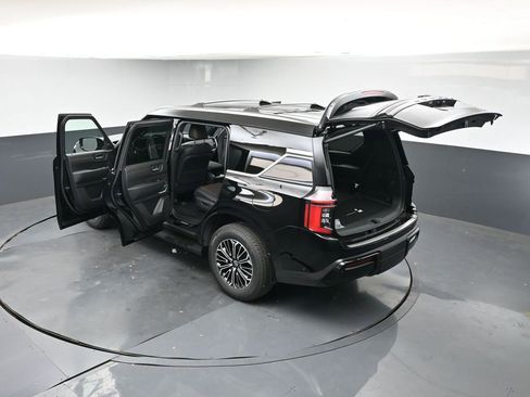 New 2026 Nissan Armada Platinum image 38