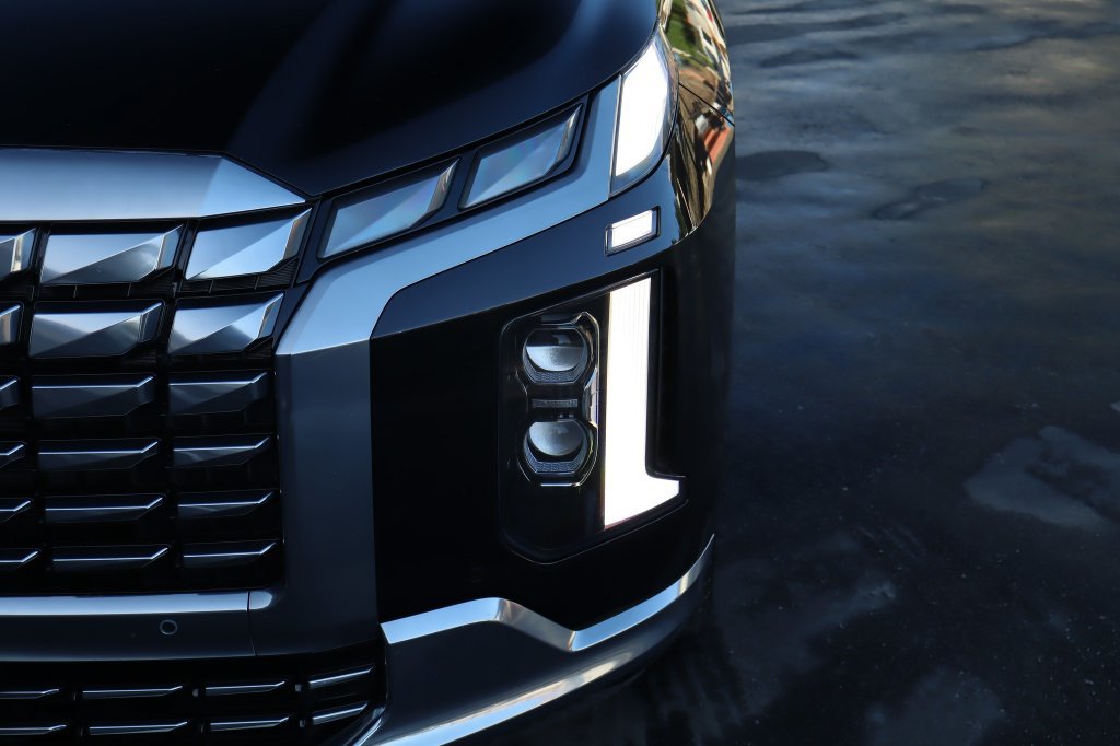 Used 2023 Hyundai Palisade Calligraphy FWD image 8