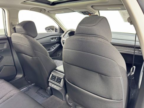 Used 2025 Honda Accord SE image 30