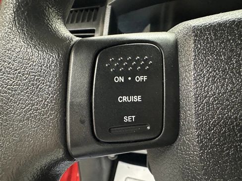 Used 2011 Dodge Dakota Big Horn image 14