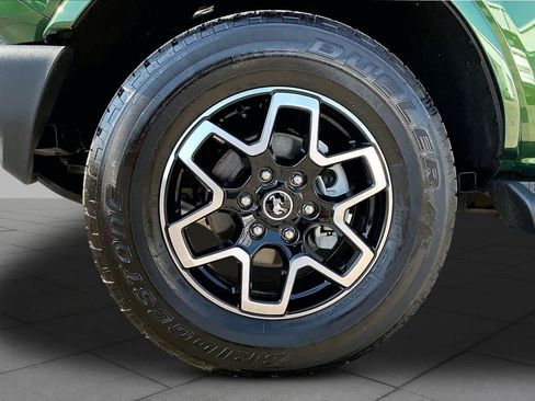 Used 2025 Ford Bronco Outer Banks AWD/4WD image 11