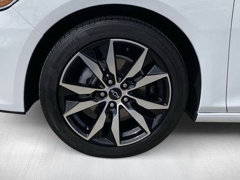 Used 2022 Chevrolet Malibu RS FWD image 14