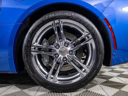 Used 2016 Chevrolet Corvette Stingray Coupe w/ 2LT Preferred Equipment Group image 40