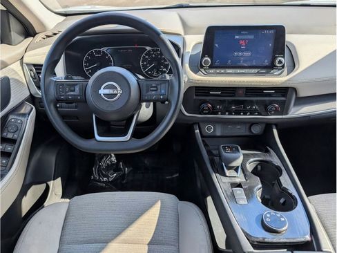 Used 2023 Nissan Rogue SV AWD/4WD image 22