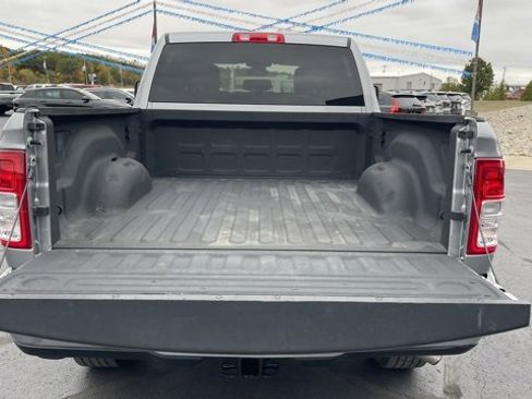 Used 2024 RAM 2500 Big Horn w/ Bed Utility Group image 8